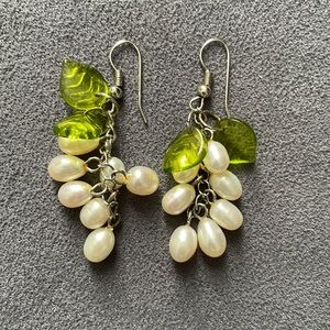 Pearl earrings with green acrylic leaf 🍃 design